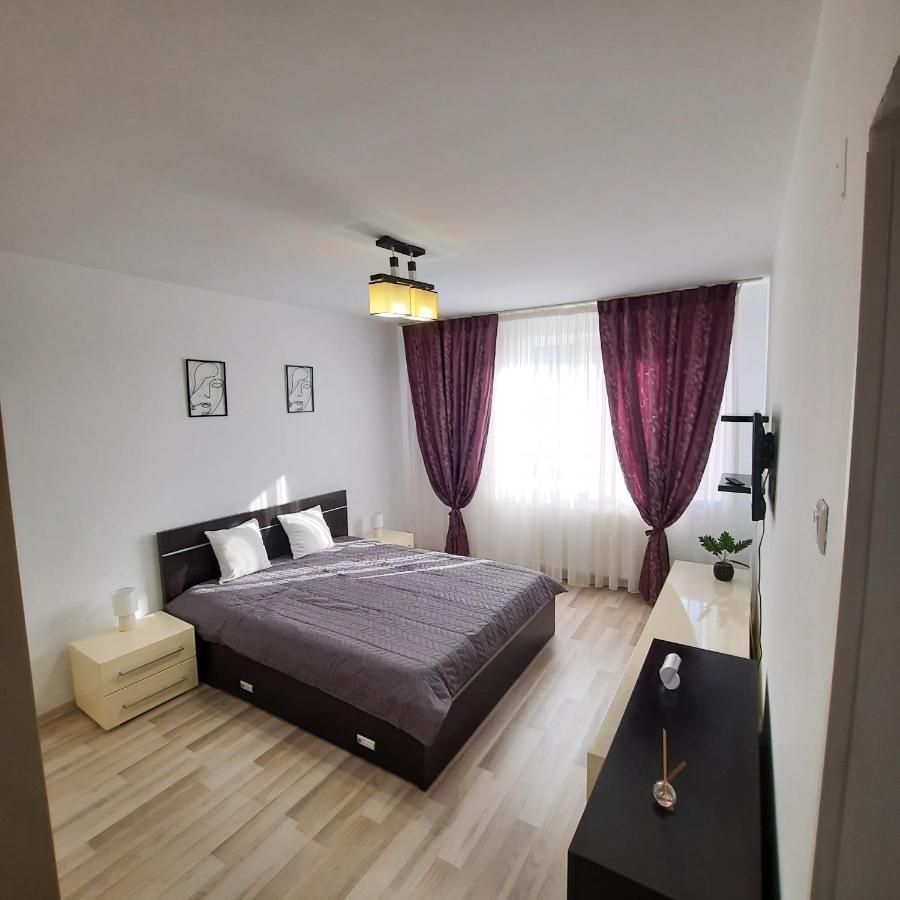 Apartament Kepa Din เปียตราเนียมซ์ ภายนอก รูปภาพ
