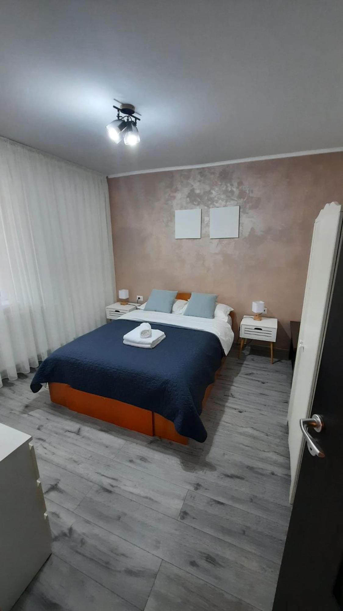 Apartament Kepa Din เปียตราเนียมซ์ ภายนอก รูปภาพ